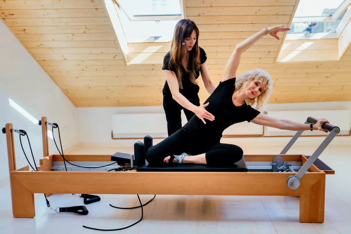 Pilates: Um Guia Completo para Iniciantes! 4 bem-estar-pilates-guia-completo-iniciantes-blog-melhore-seus-dias-imagem-04